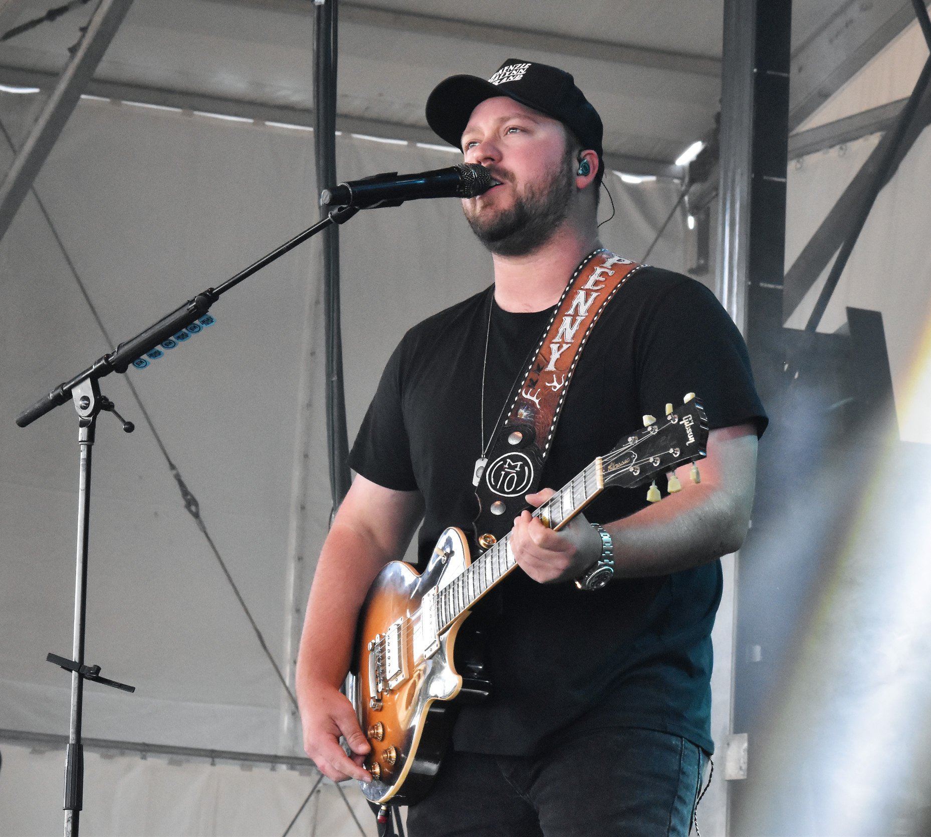 Mitchell Tenpenny